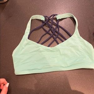 Lululemon free to be wild bra